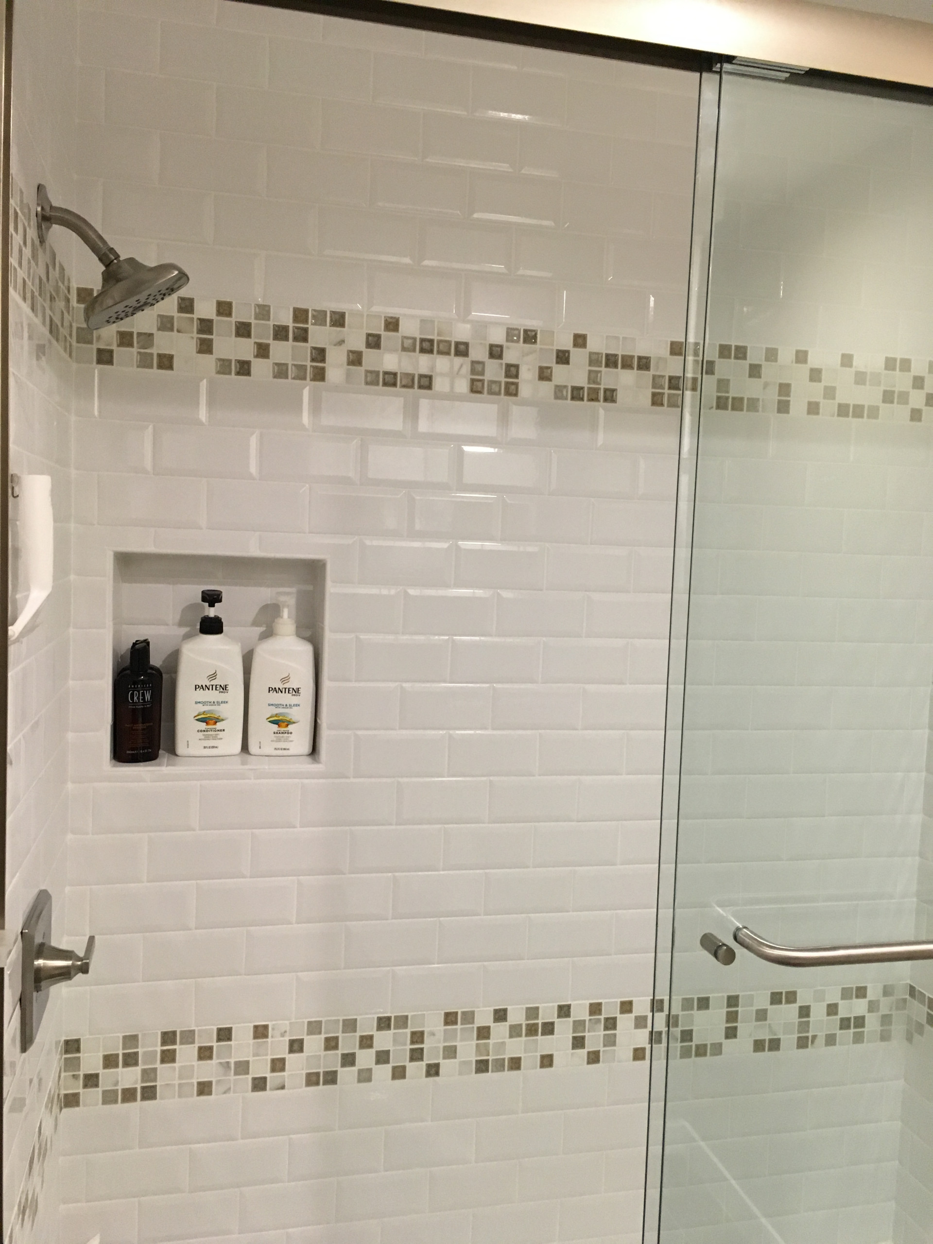 Traditional White Shower-Stockton,CA and Lodi, CA