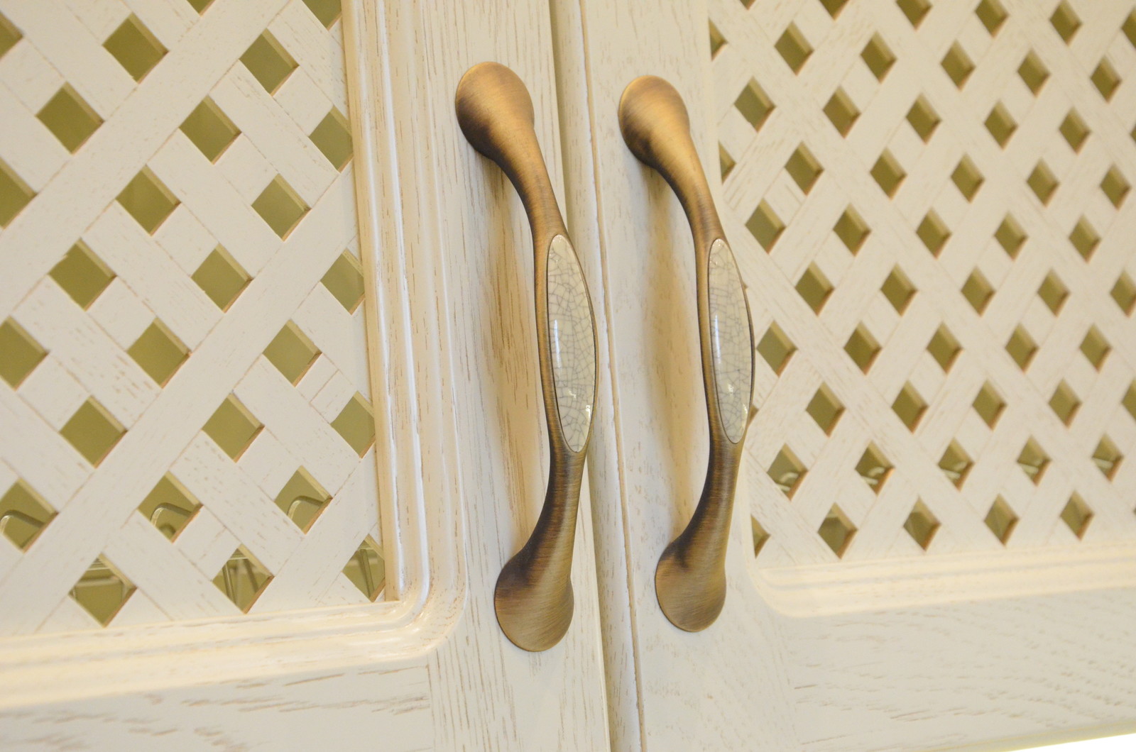 Кухня из массива дуба "Альфа" классика