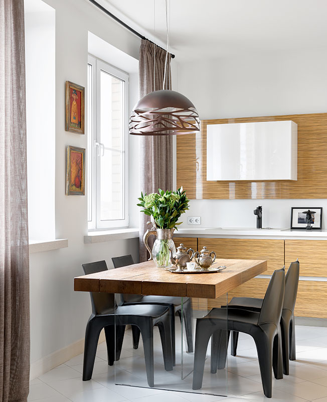 Кухня Giulia Novars в отделке из шпона зебрано