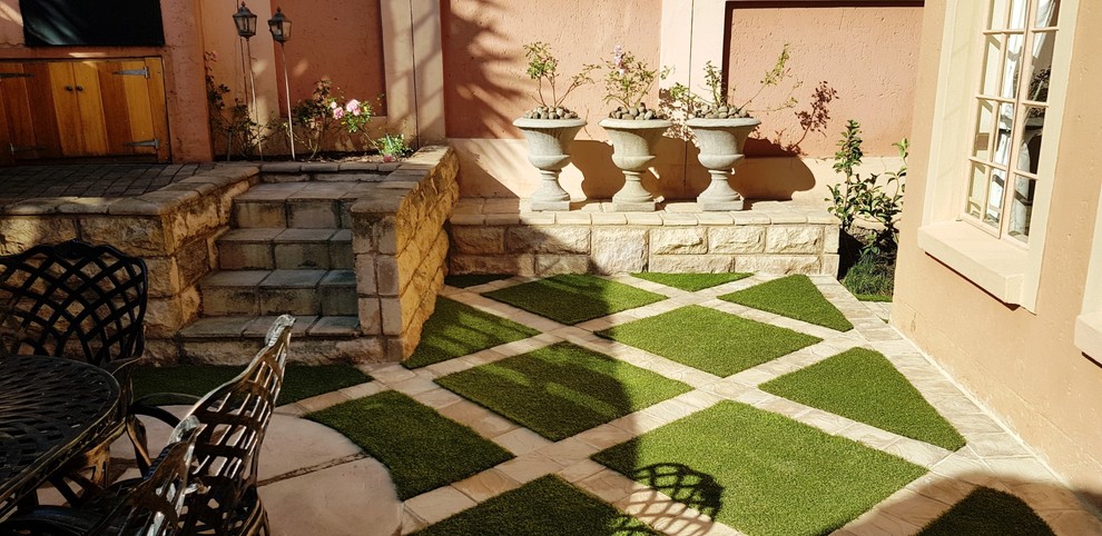 Home design - mediterranean home design idea