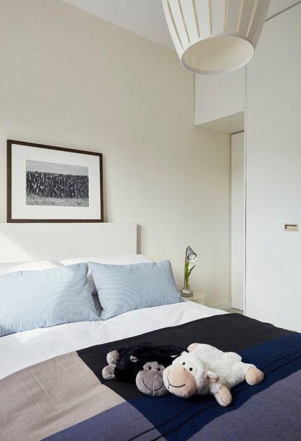Light filled Master Bedroom contemporary-bedroom