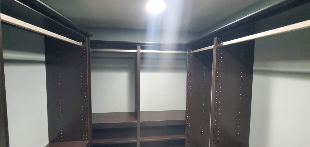 Custom Closets