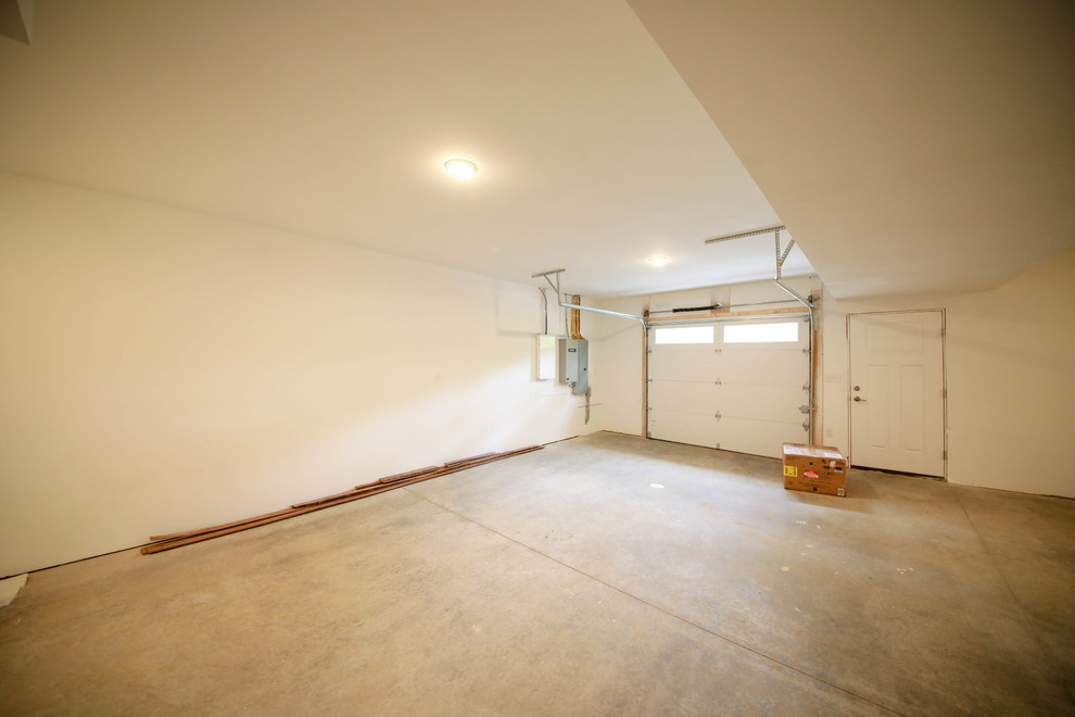 Custom Home: New Construction in Maidsville