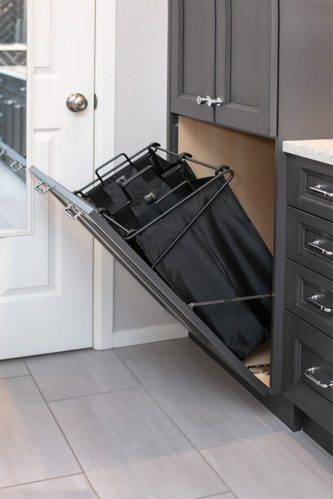 Inspiration for a transitional home design remodel in Seattle