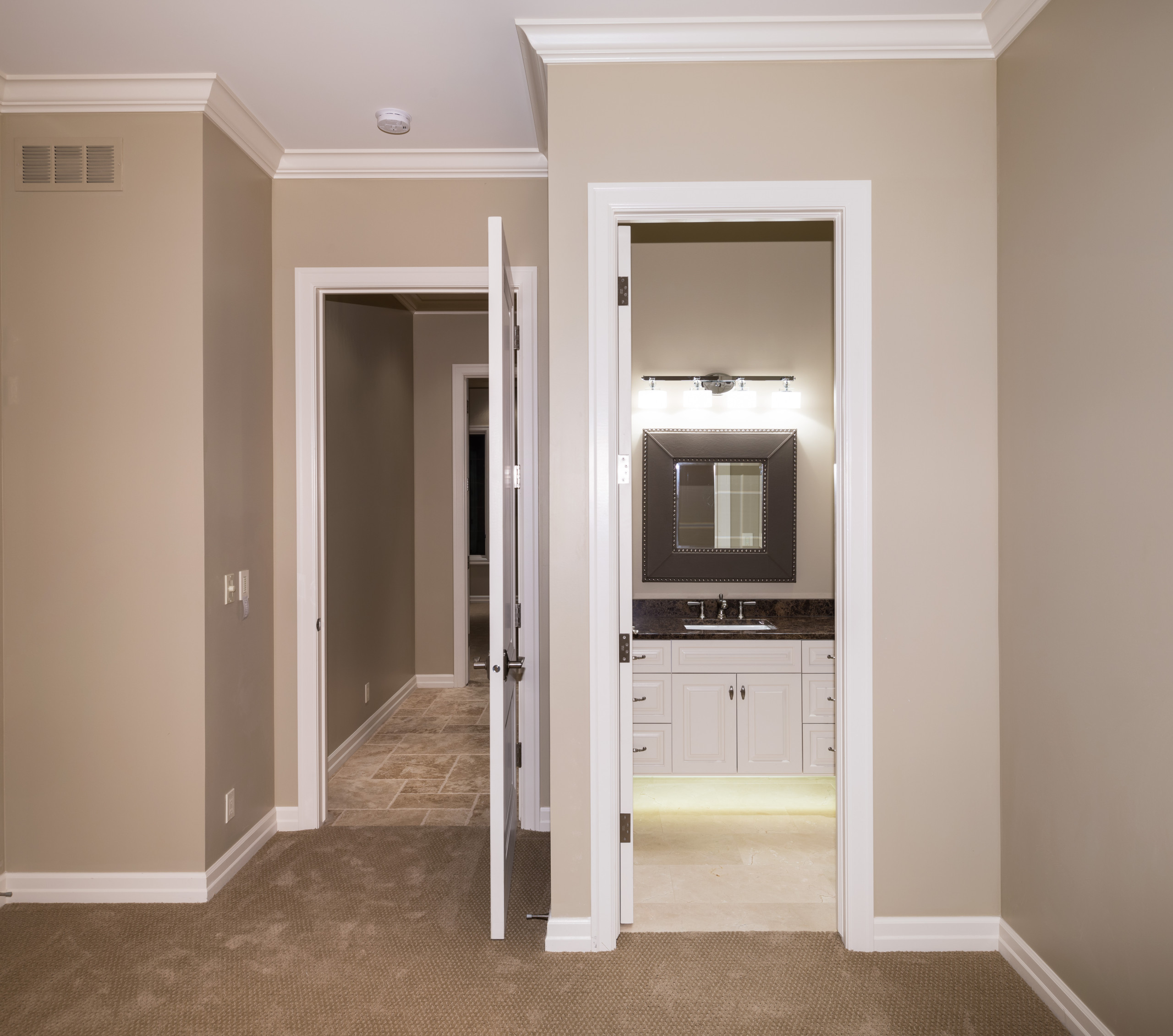 Transitiona/Craftsman Inspired Villa | Sterling Ridge Estates