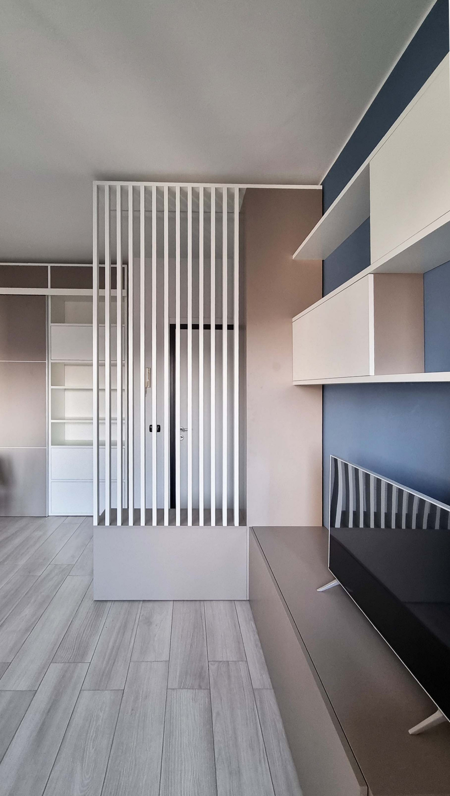 Arredo su misura per Living con zona studio