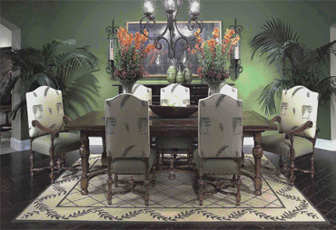 Transitional home design photo in Miami
