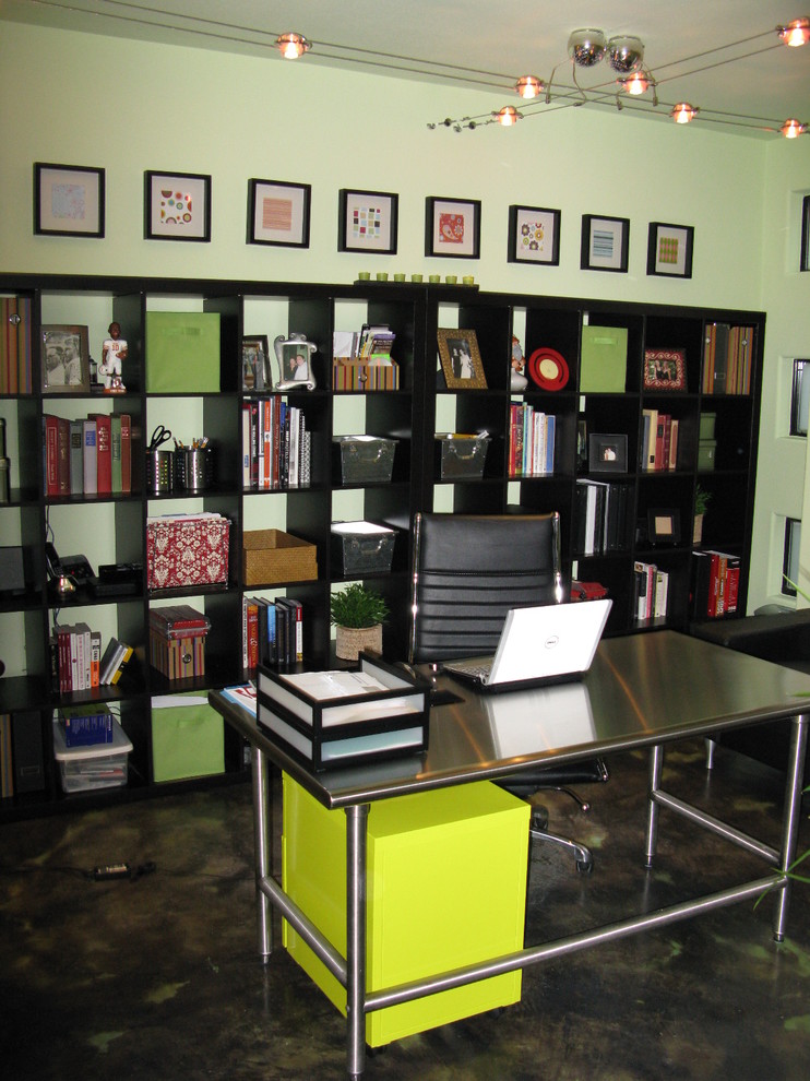 Example of a trendy home office design in Houston