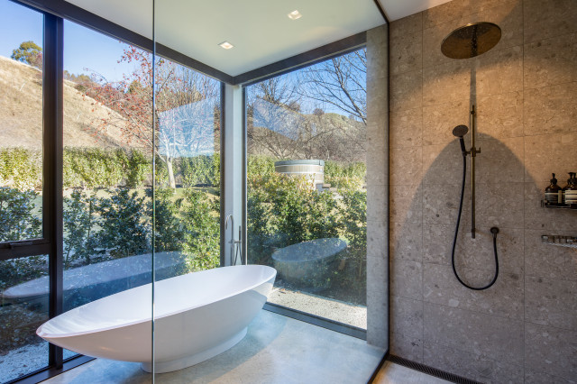 Malaghans contemporary-bathroom