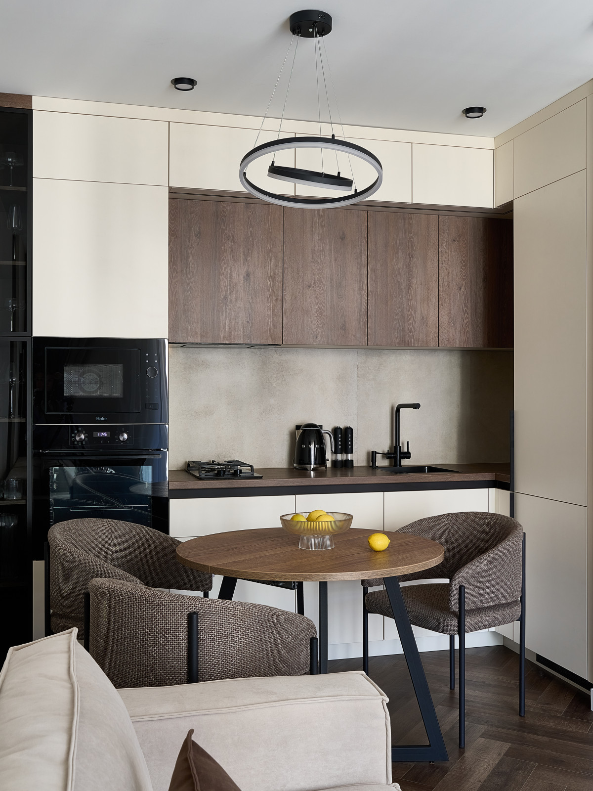 Квартира по дизайн-проекту студии 9.10 interior. Санкт-Петербург