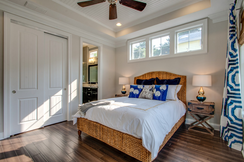 Bedroom - coastal bedroom idea