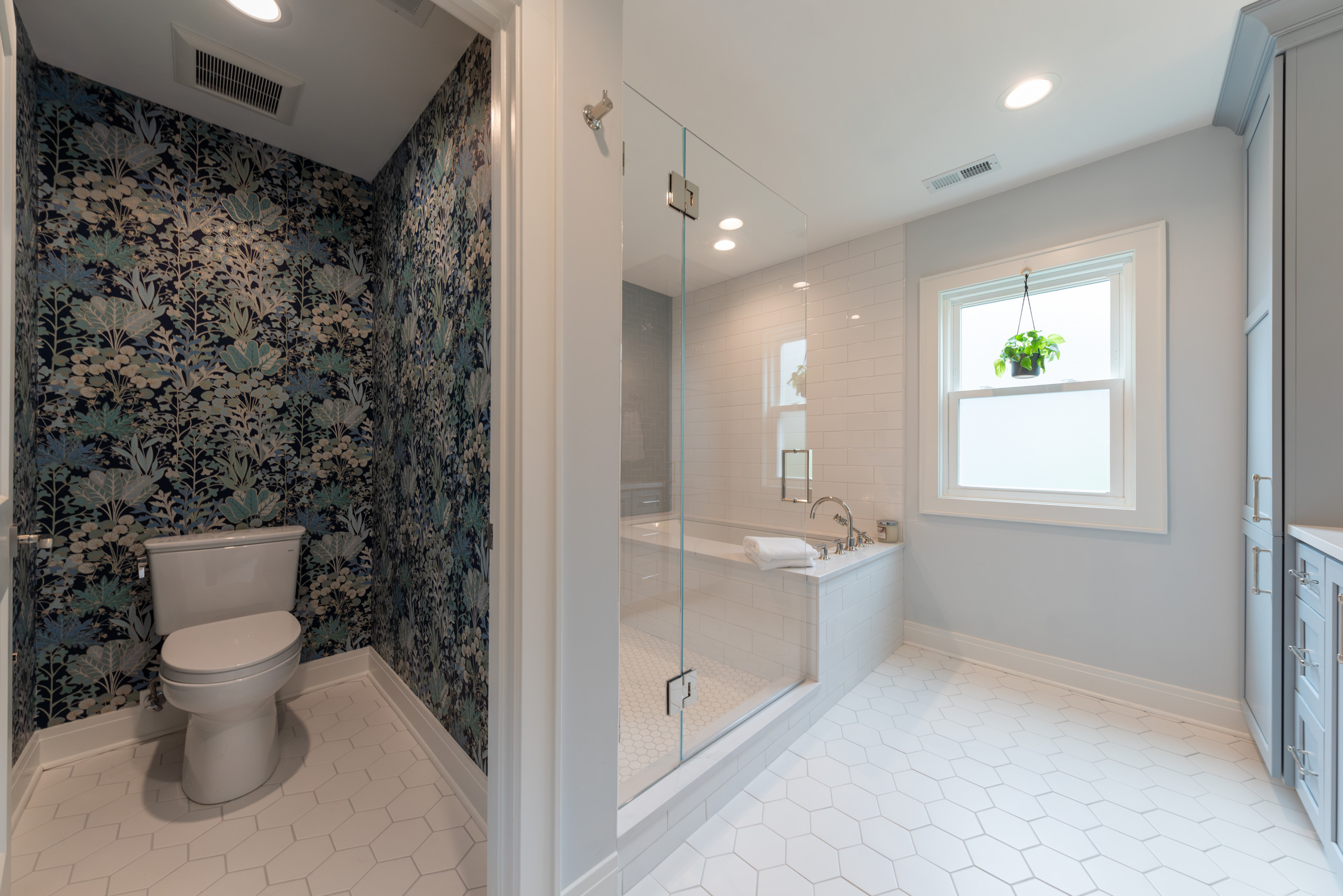 Evanston Primary Bath Transformation