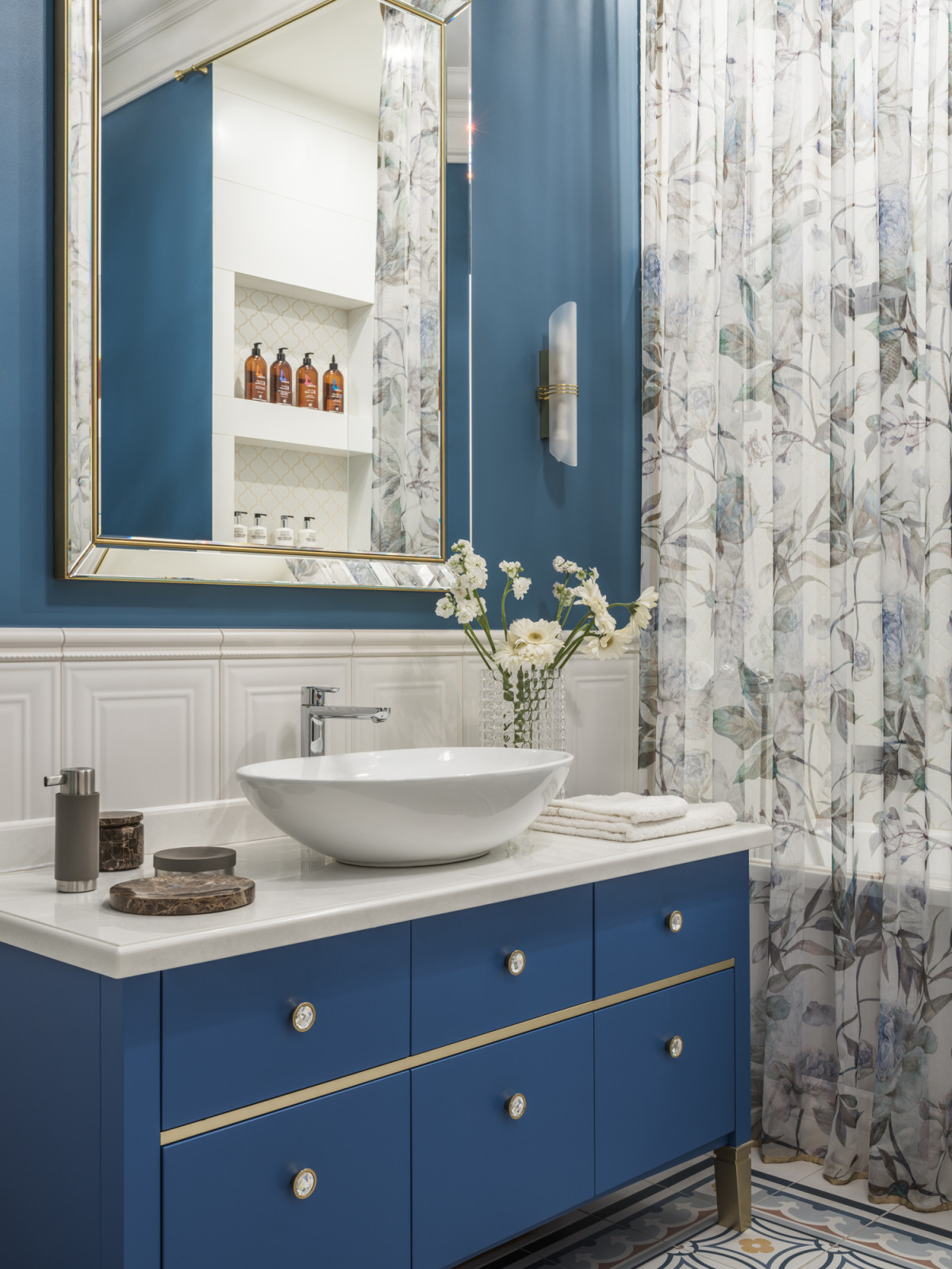 Квартира для девушки в доме 1883 года