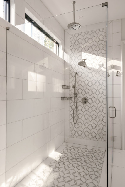 Meadow Drive klassisch-modern-badezimmer