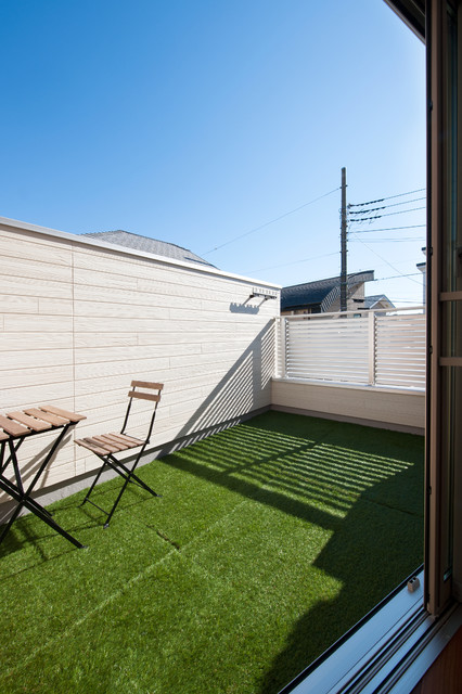 バルコニー moderno-balcon