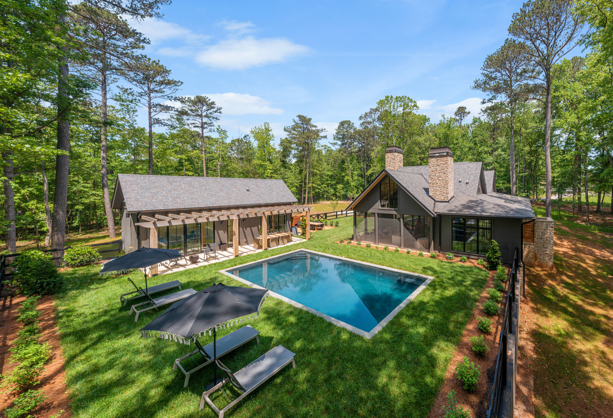 Serenbe Farm House