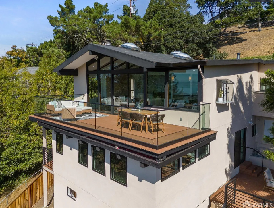 Berkeley Hills Zen Exterior Envelope Renovation
