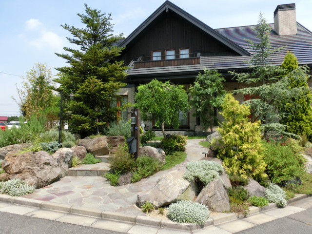 北欧の山荘をめぐる4つのロックガーデン 針葉樹の庭 Scandinavian Garden Other By ガーデン工房 結 Yui Houzz Uk 北欧の山荘をめぐる4つのロックガーデン 針葉樹の庭 Scandinavian Garden Other By ガーデン工房 結 Yui Houzz Uk