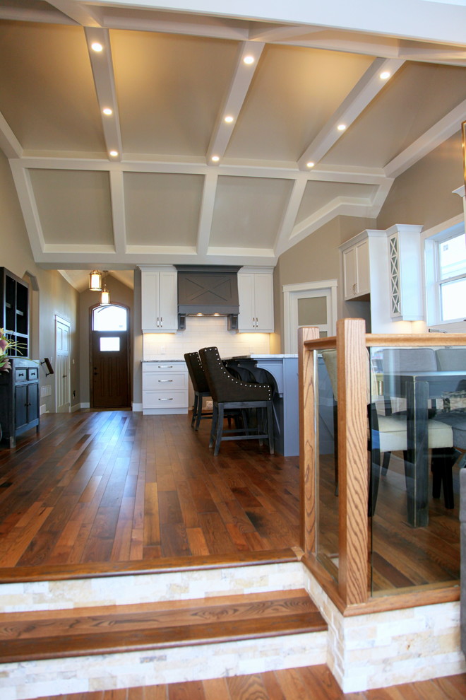 Inspiration for a transitional kitchen remodel in Toronto