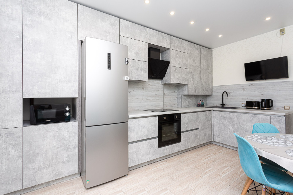 Современная кухня в сером цвете