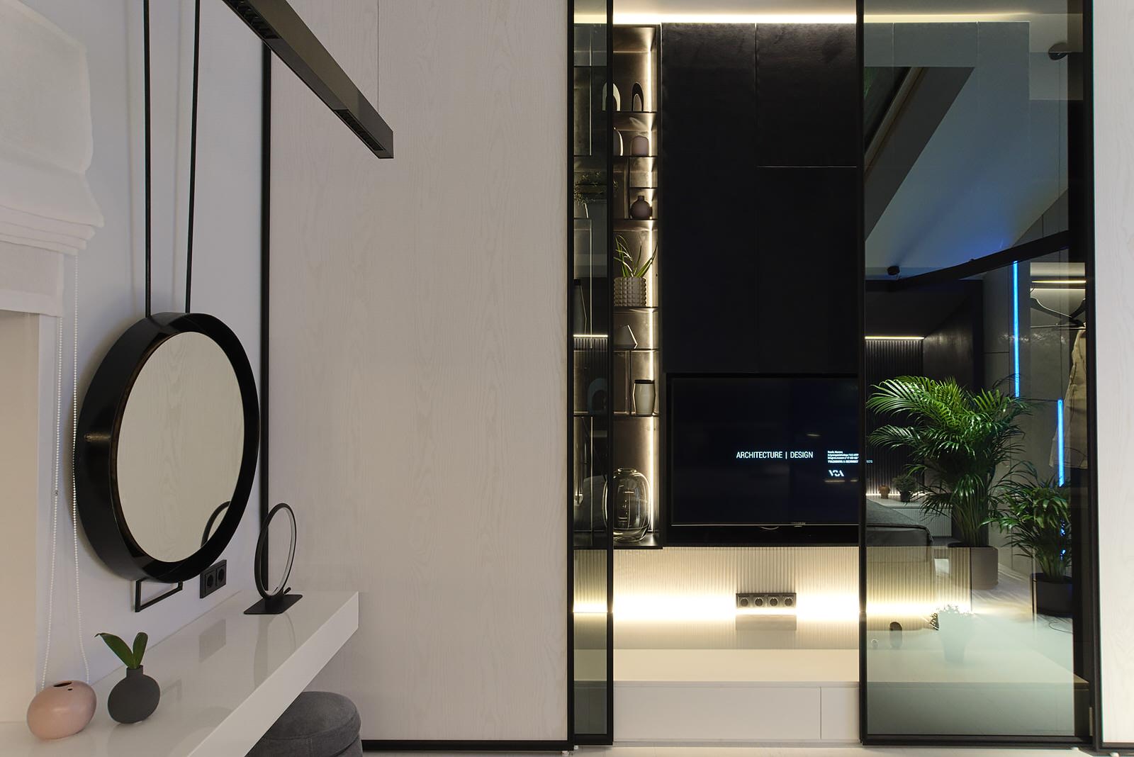 Пещера под водопадом