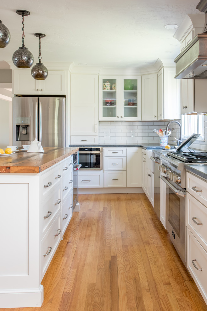 Example of a transitional kitchen design in Boston