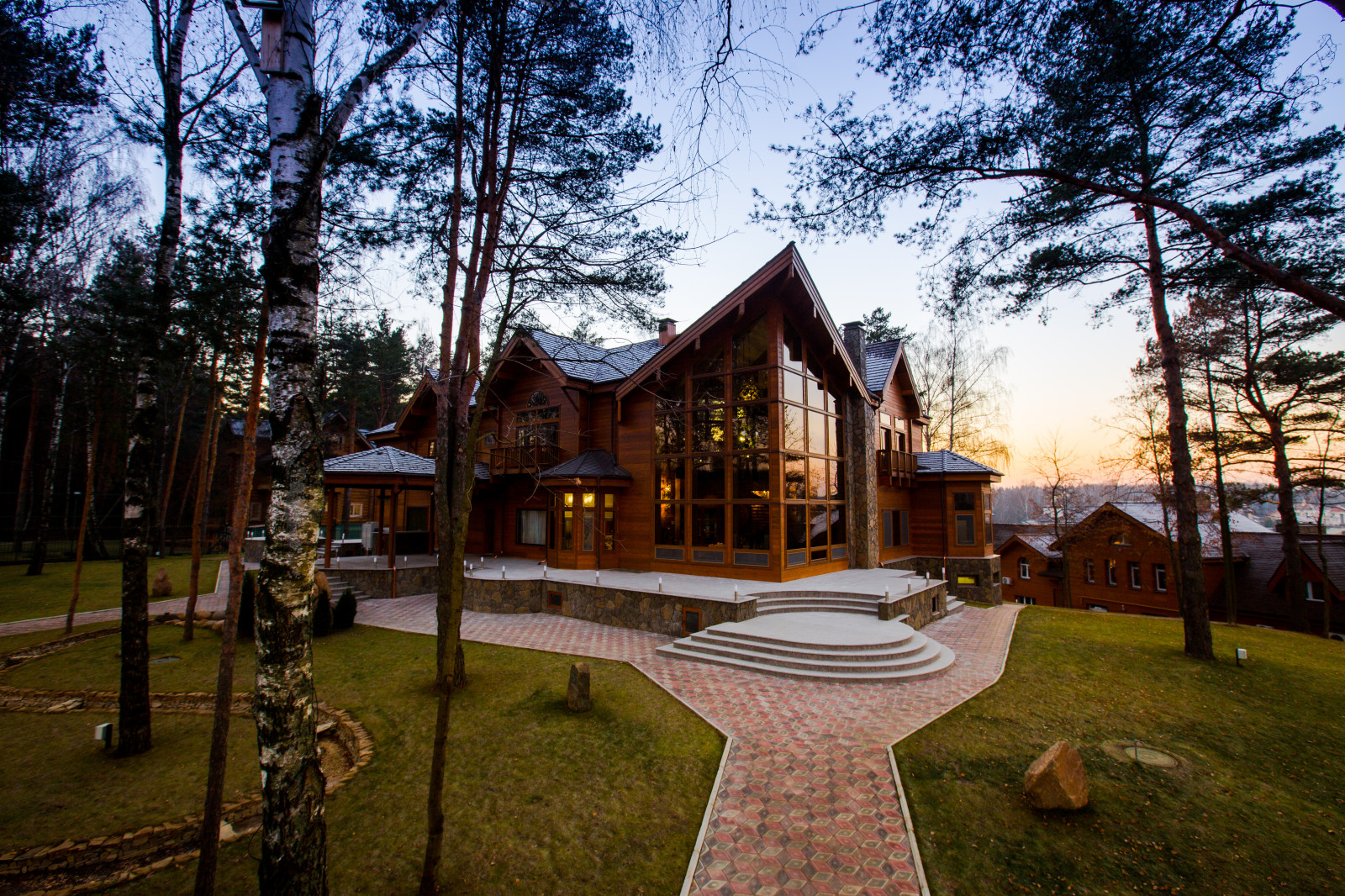 РЕЗИДЕНЦИЯ "ЛАЗУРНЫЙ БЕРЕГ"