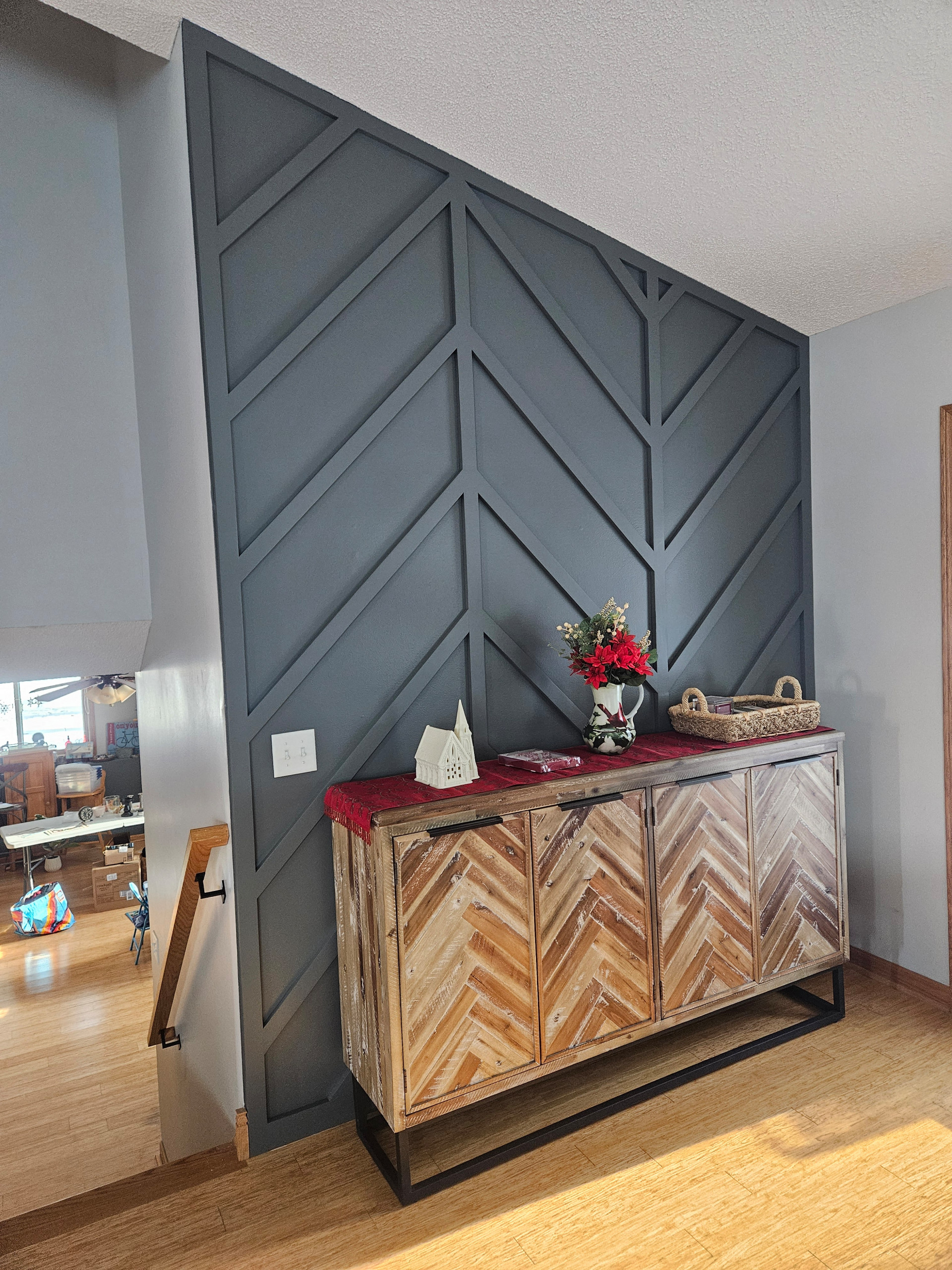 Entry Way Accent Wall & Stairs