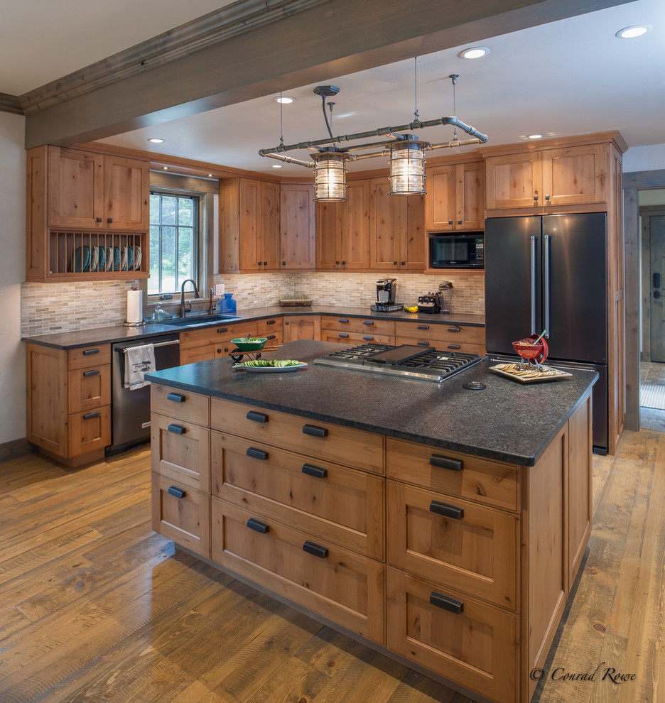 Kitchen - rustic kitchen idea