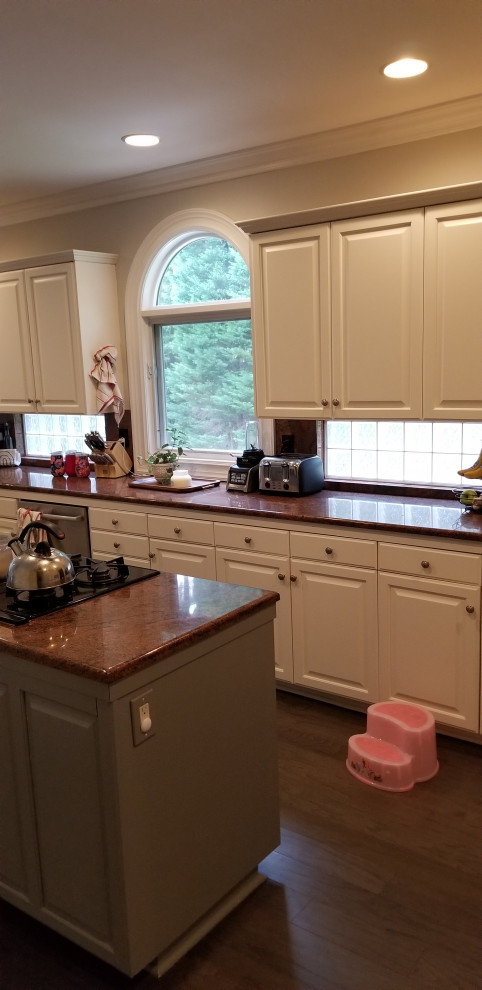 Chris & Danielle's Kitchen