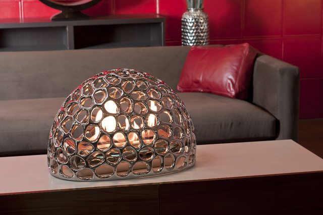 Avani non-vented fireplace and screen by Brasa