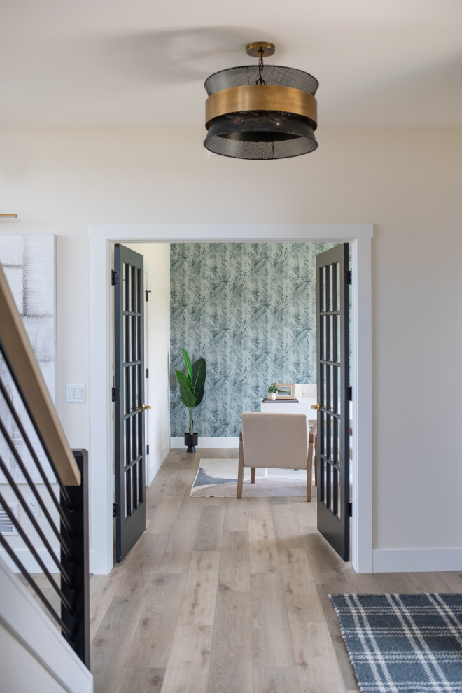 Stage: Parade of Homes Spring 2023, Bill Weber Jr. Homes - Transitional ...