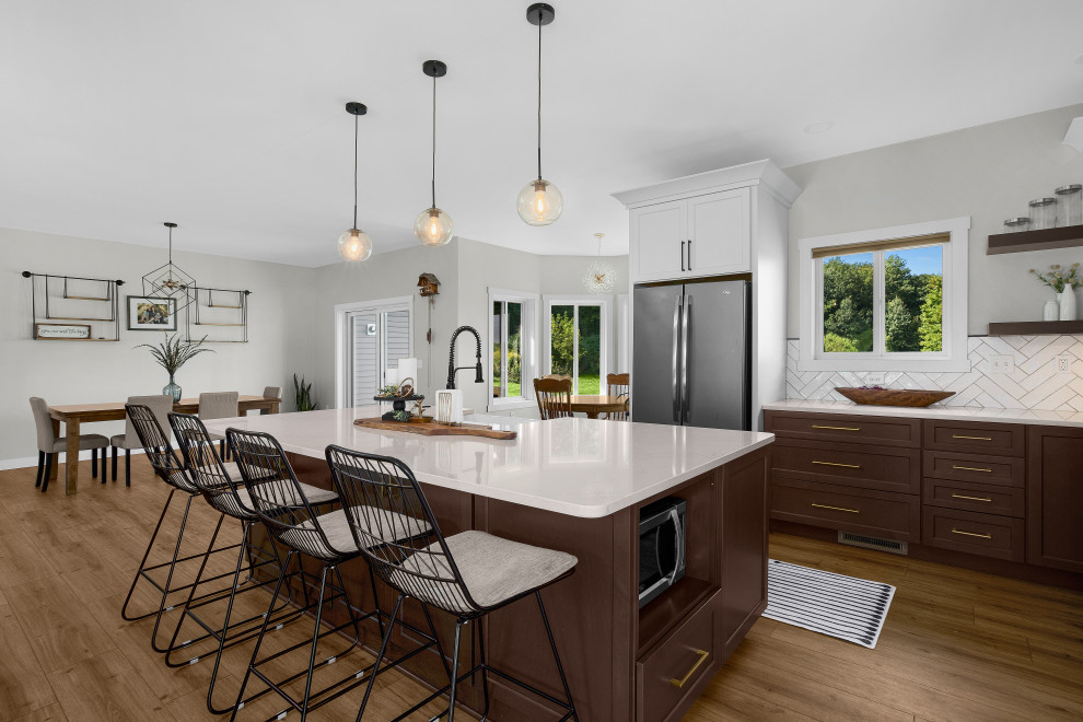 Example of a transitional kitchen design in Cedar Rapids