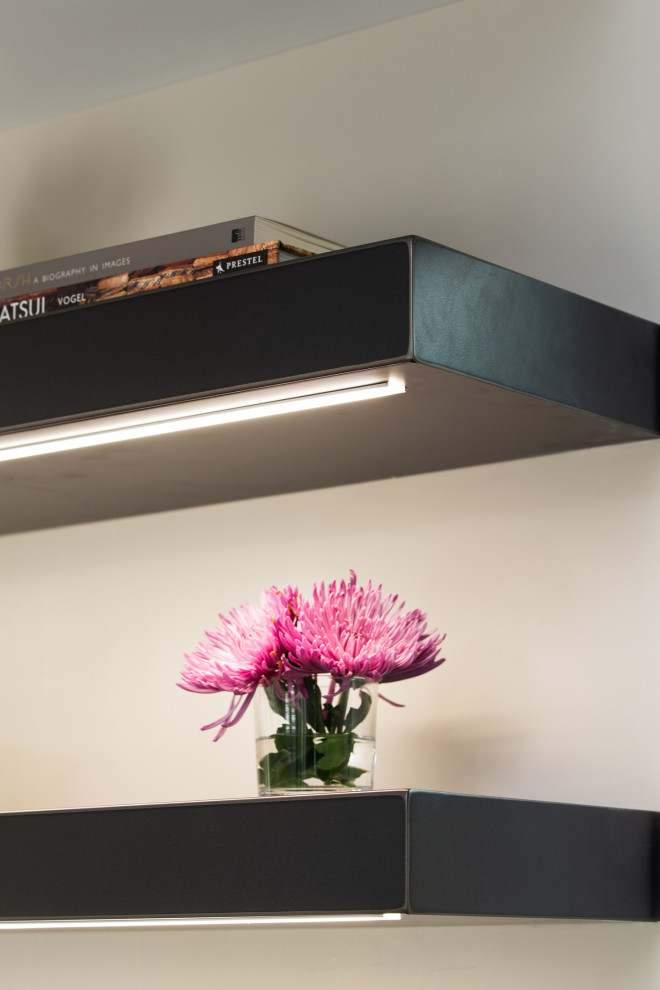 Inspiration for a transitional kitchen remodel with an island