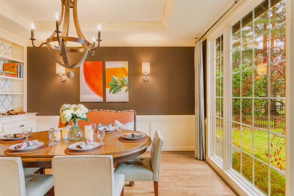 This is an example of a transitional dining room in Seattle.