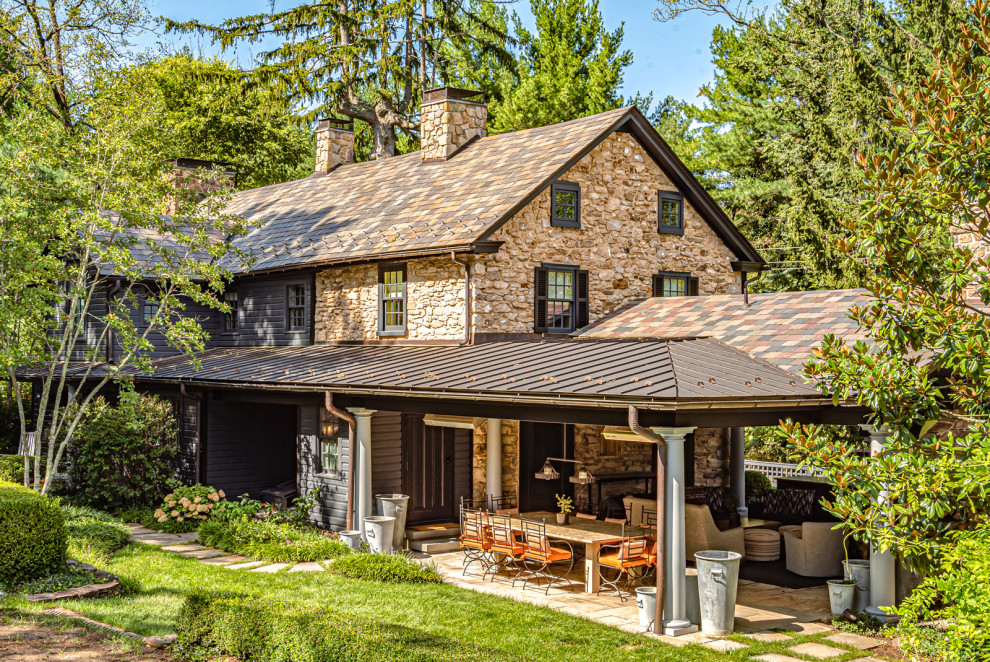 Inspiration for a rustic exterior home remodel in New York