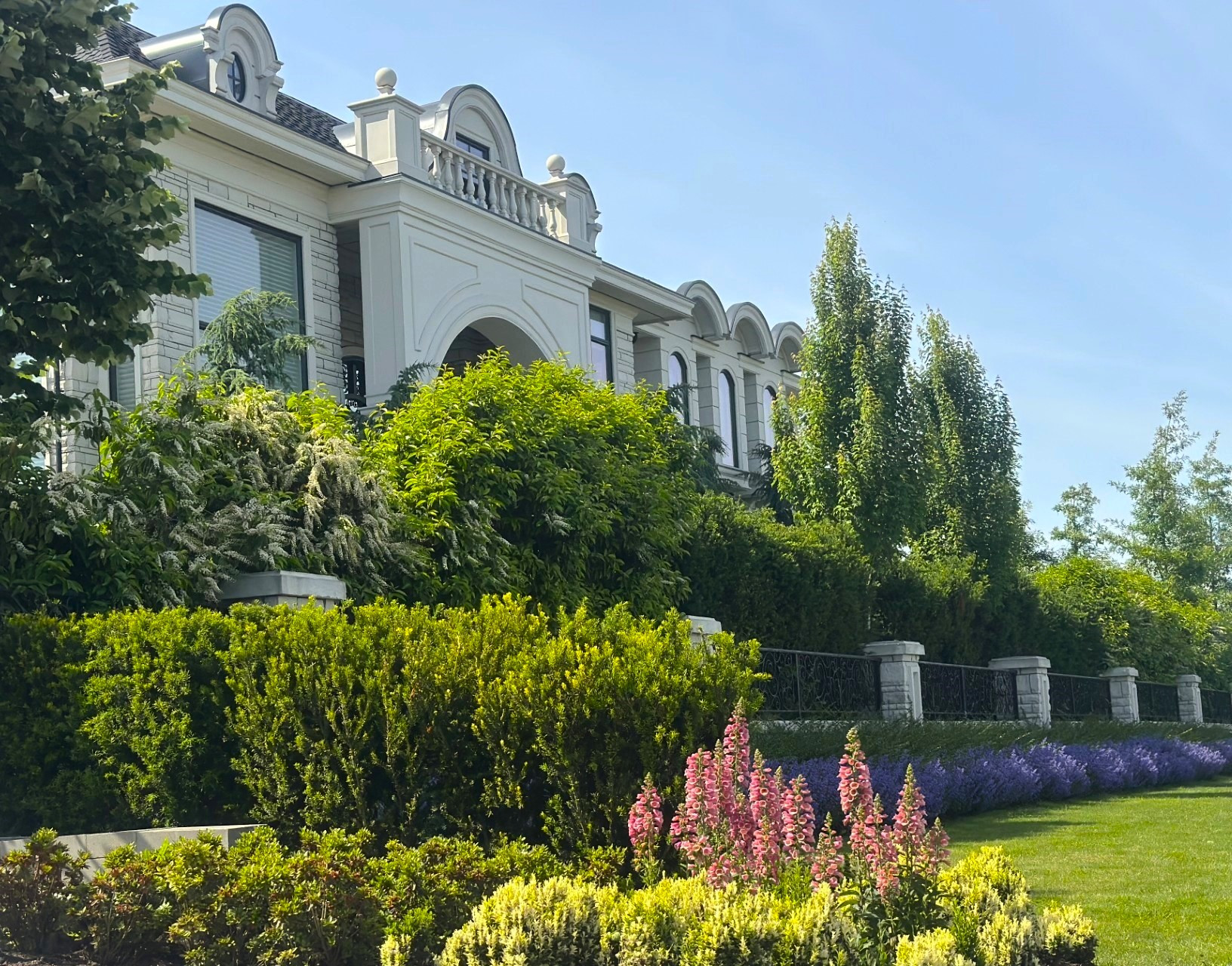 A French Themed Garden