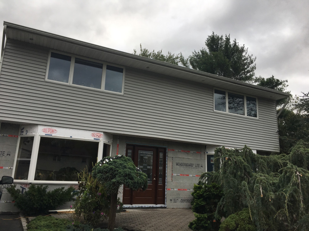 Offcenter front door