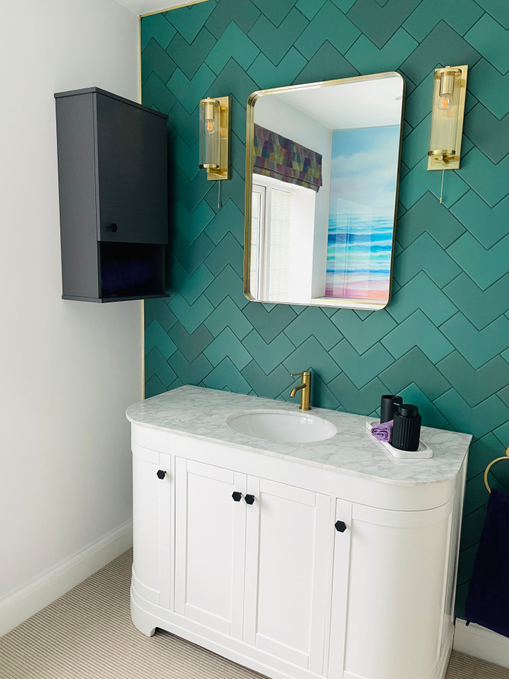 Contemporary and artistic bedroom and en-suite bathroom