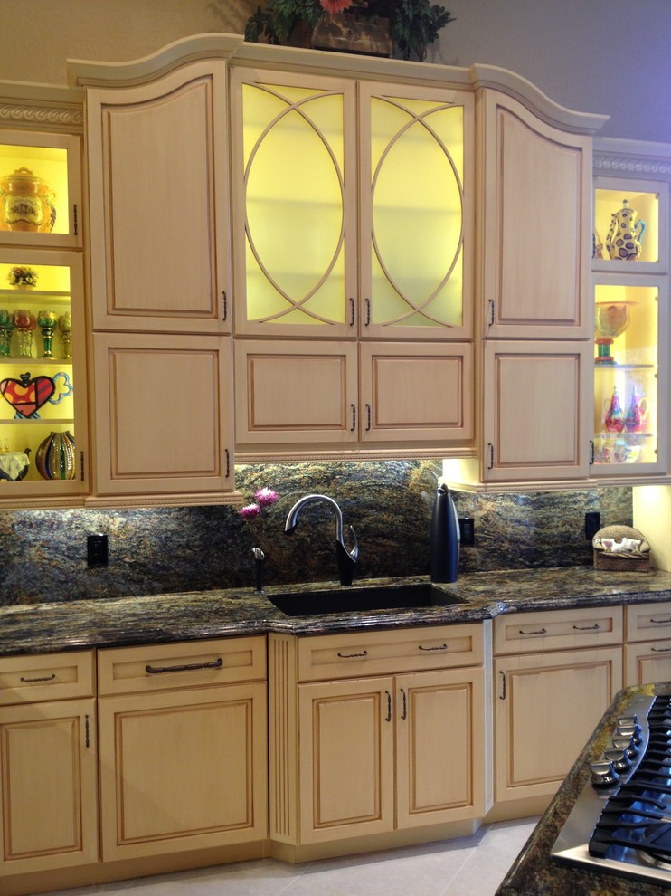 Example of a transitional kitchen design in Miami