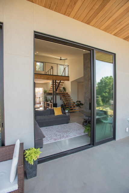 Boise Foothills contemporary-fasad