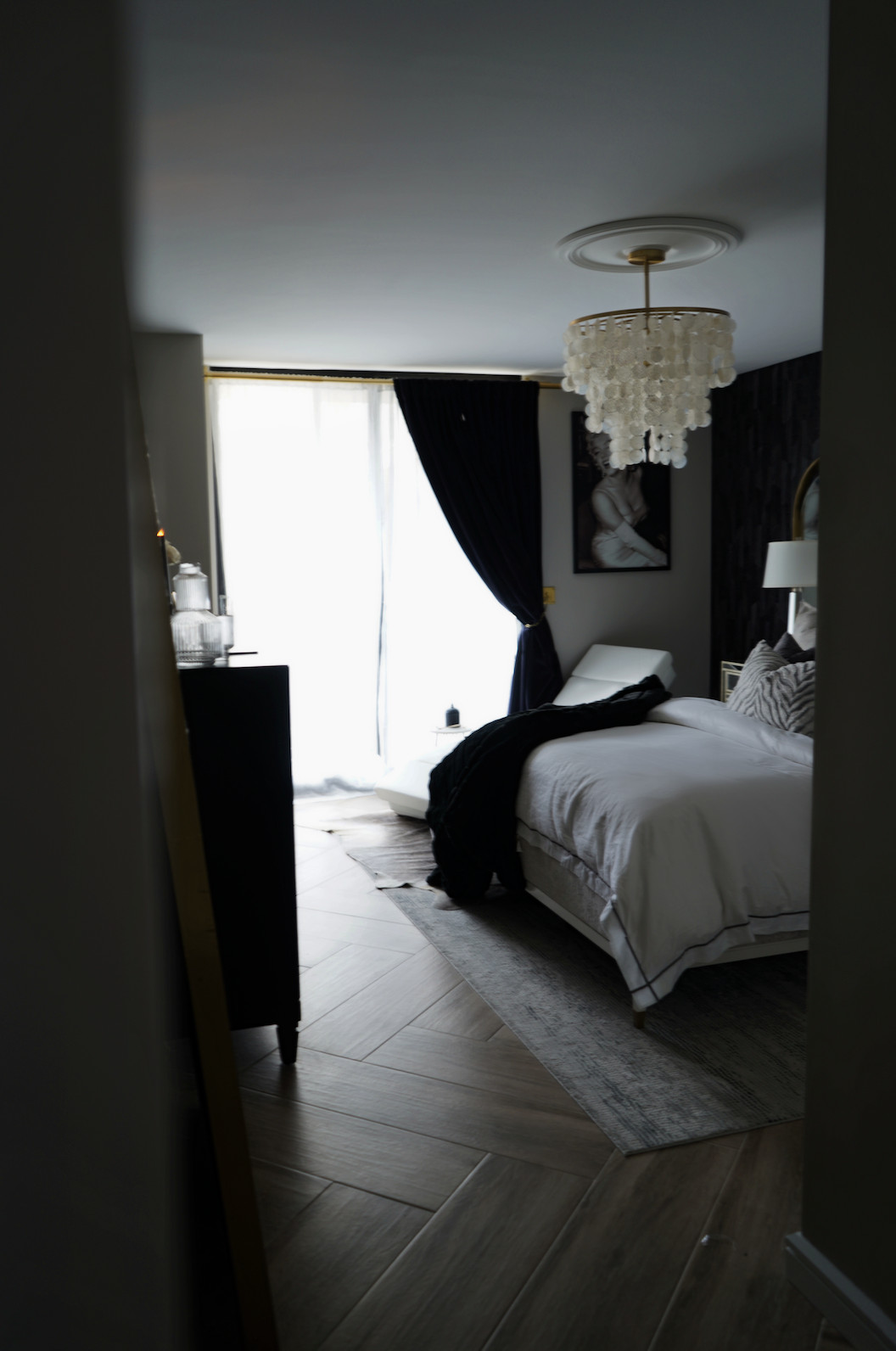 Edgewater Condo - Hollywood Glam Master Bedroom