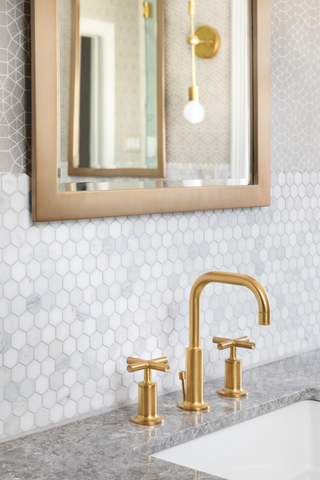 Inspiration for a transitional home design remodel in Dallas