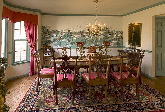 Inspiration for a classic dining room in Philadelphia.