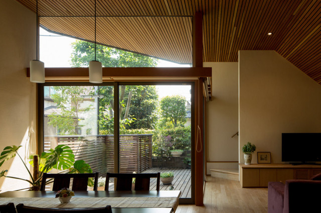 善福寺の家 moderno-salon