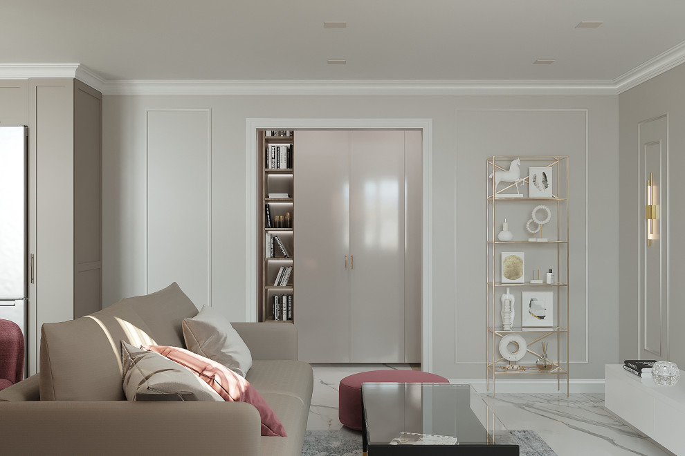 Трехкомнатная квартира для молодой девушки