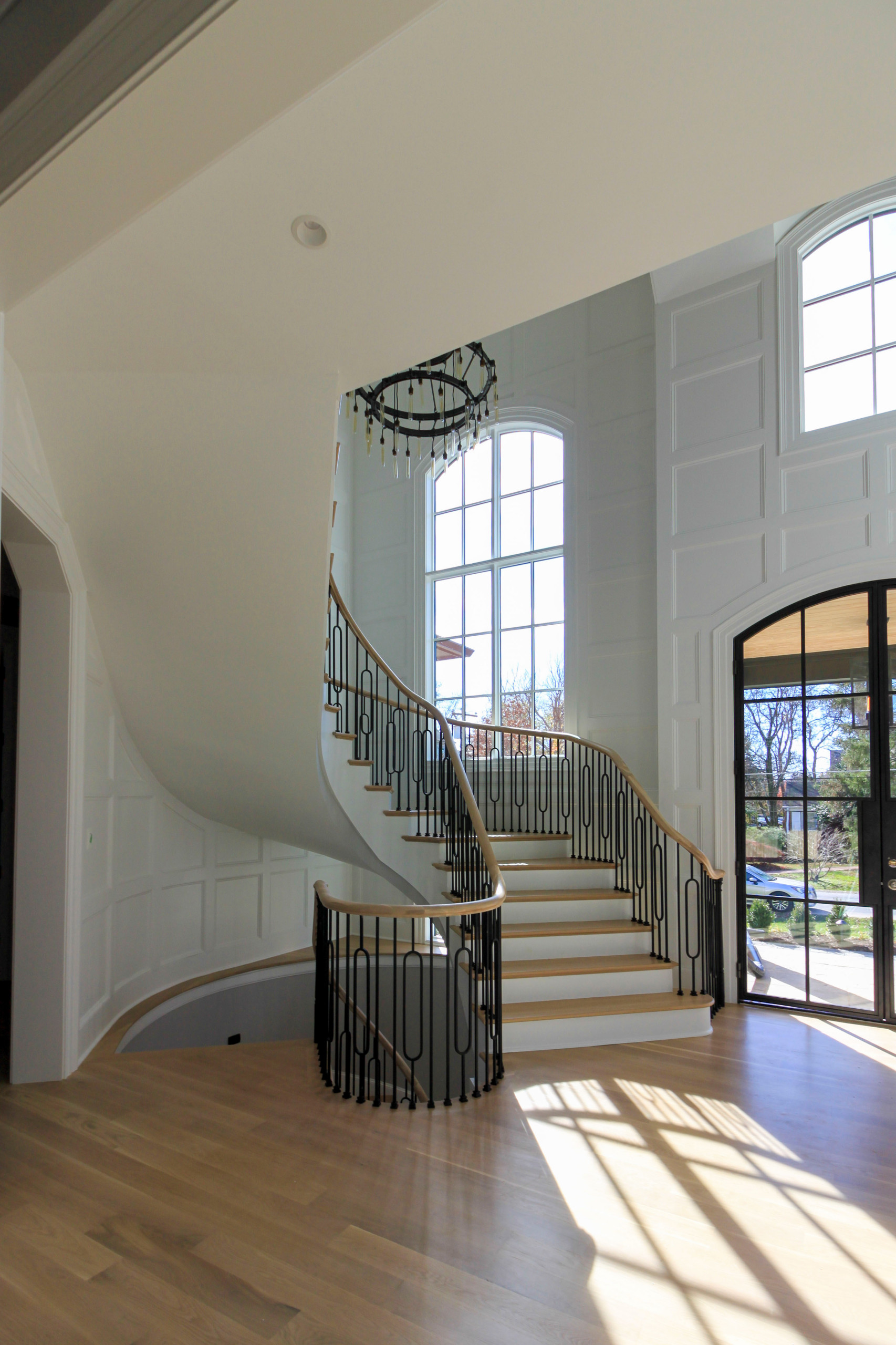 95_Remarkable and elegant floating elliptical staircase, McLean, VA 22101