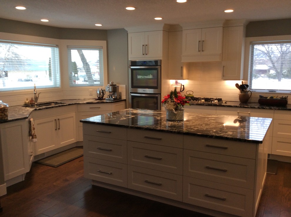 Example of a transitional kitchen design in Vancouver