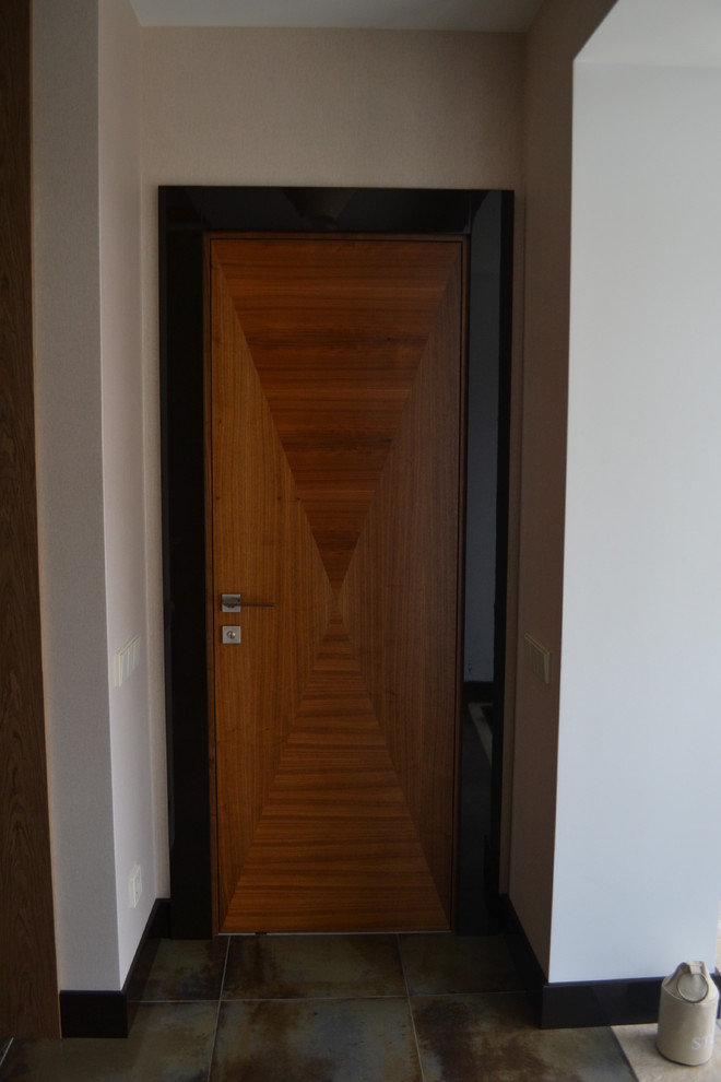 Двери мз массива