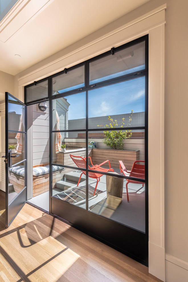 Deck - transitional rooftop deck idea in San Francisco
